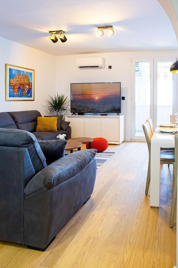 Three Bedroom Apartment With Old Town View - Orlanda'S Apartment Dubrovnik Buitenkant foto