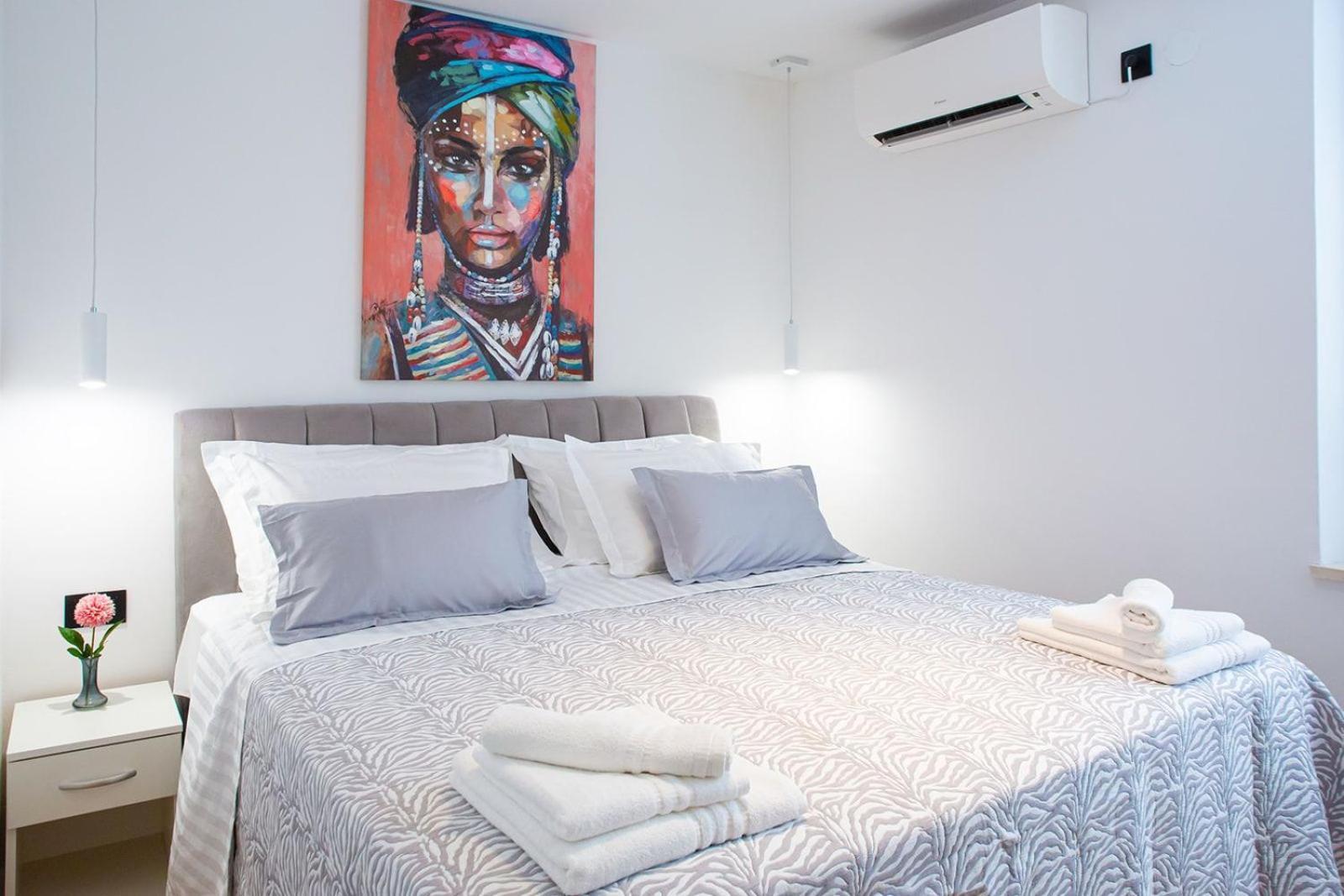 Three Bedroom Apartment With Old Town View - Orlanda'S Apartment Dubrovnik Buitenkant foto